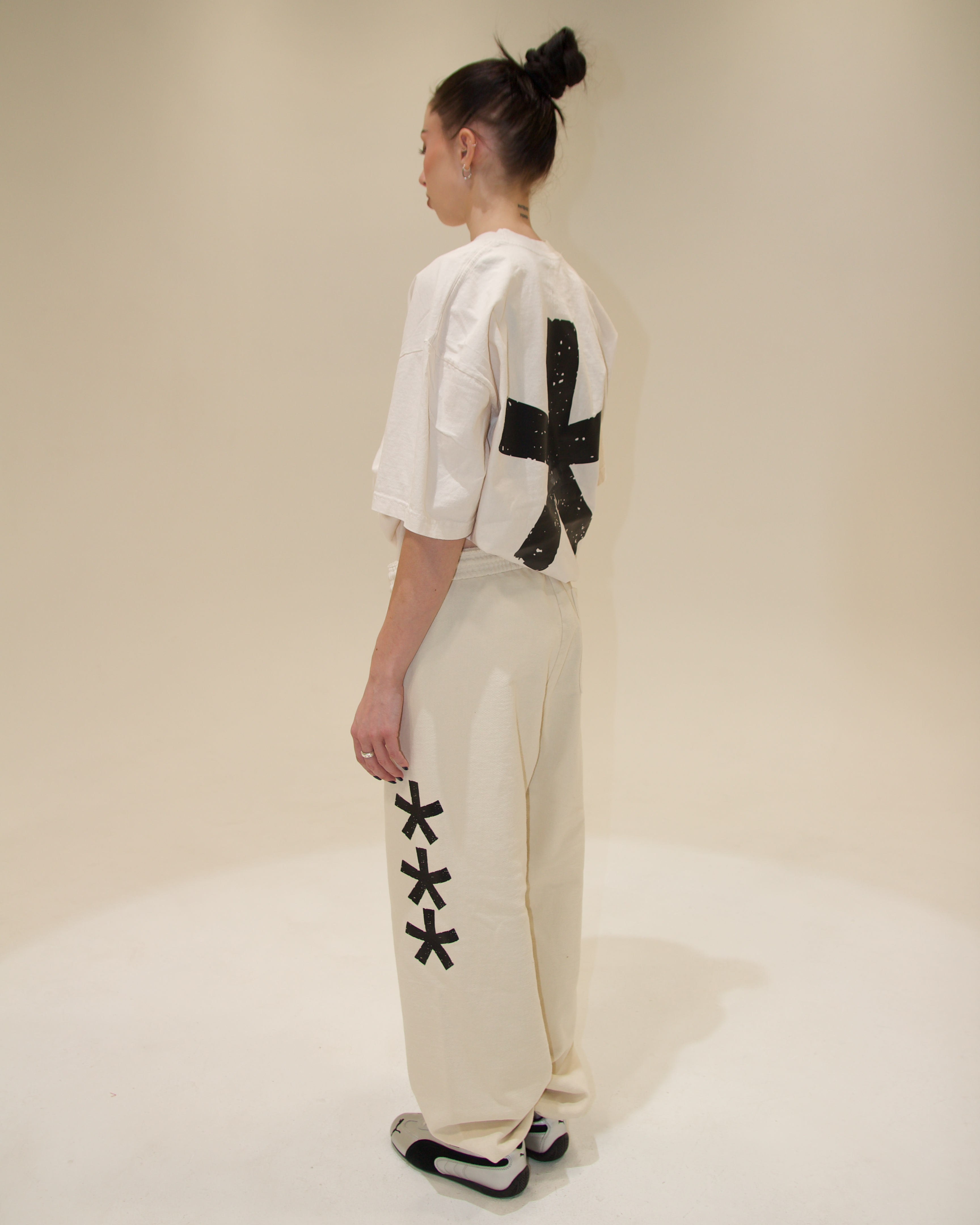 THE DISCONNECT TEE - CREME