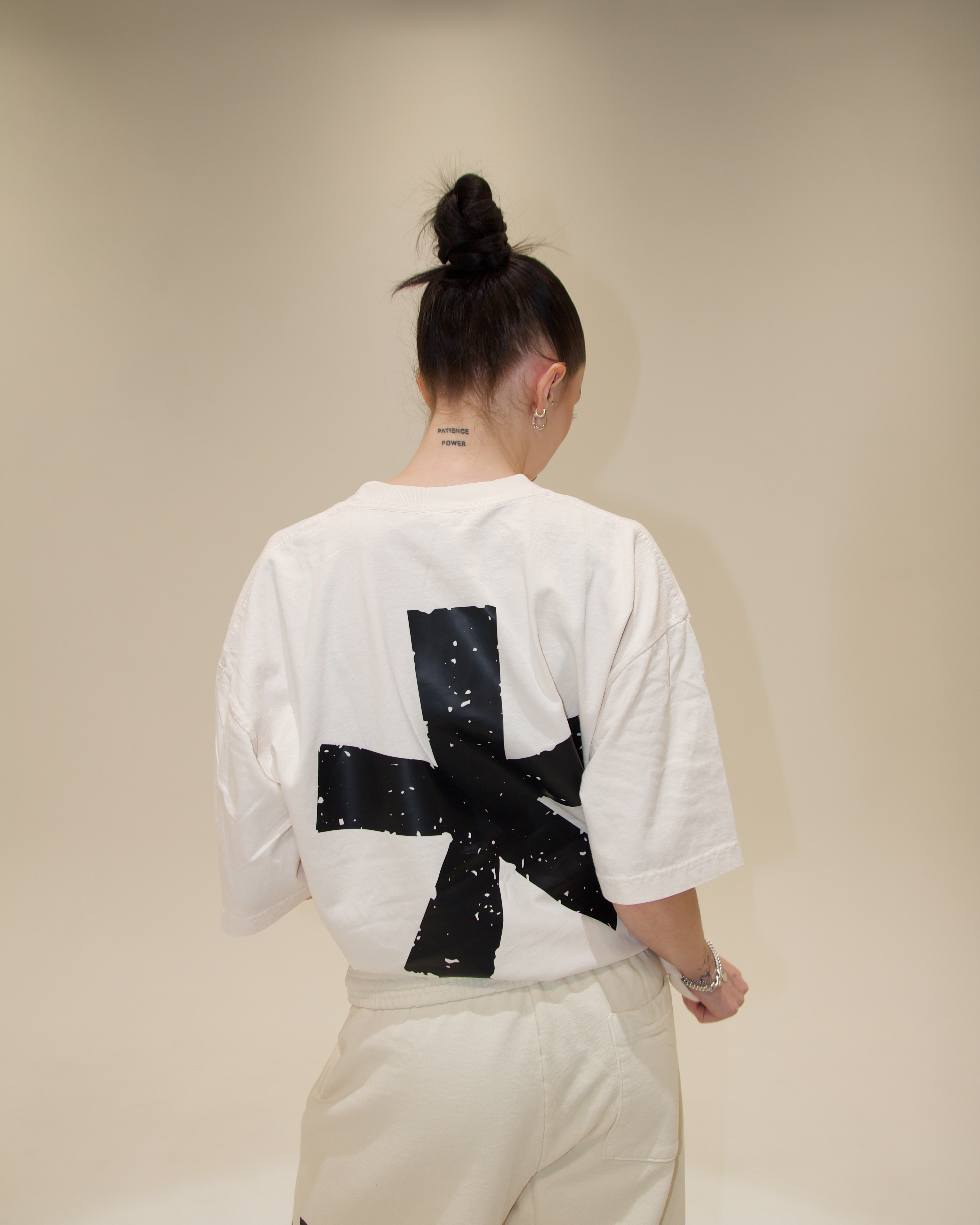 THE DISCONNECT TEE - CREME