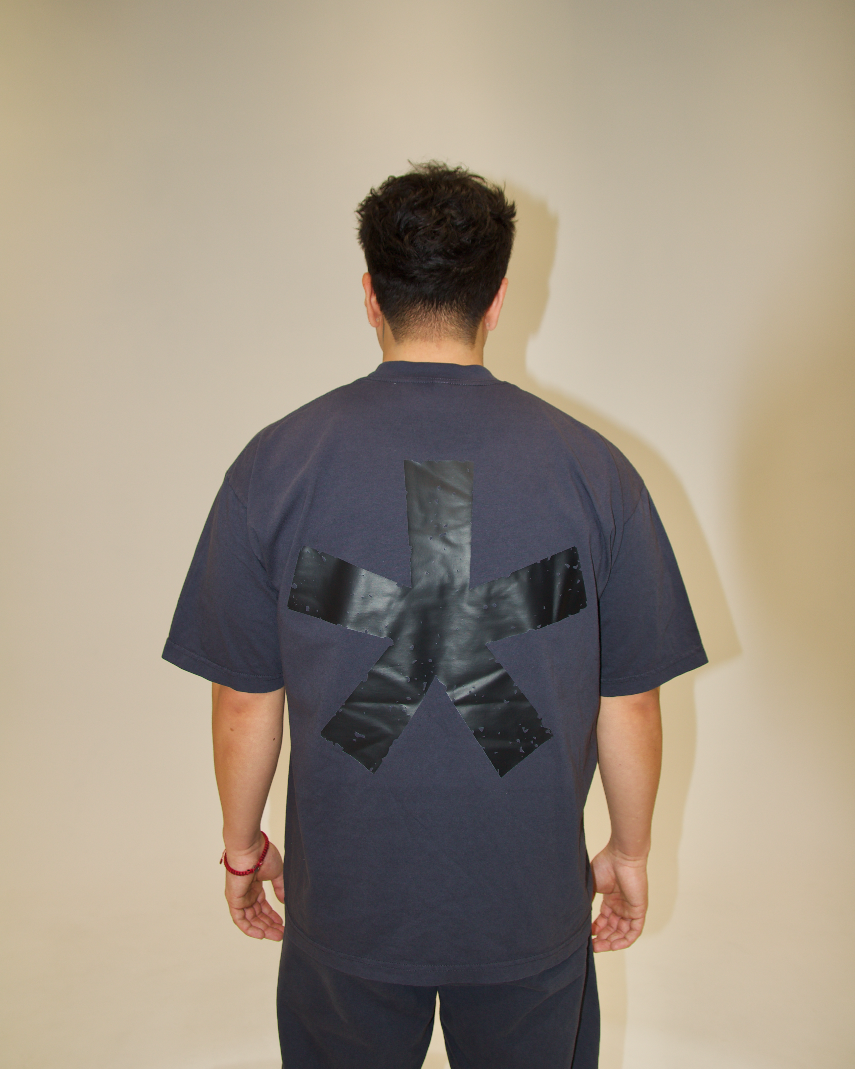 THE DISCONNECT TEE - DOLPHIN BLUE