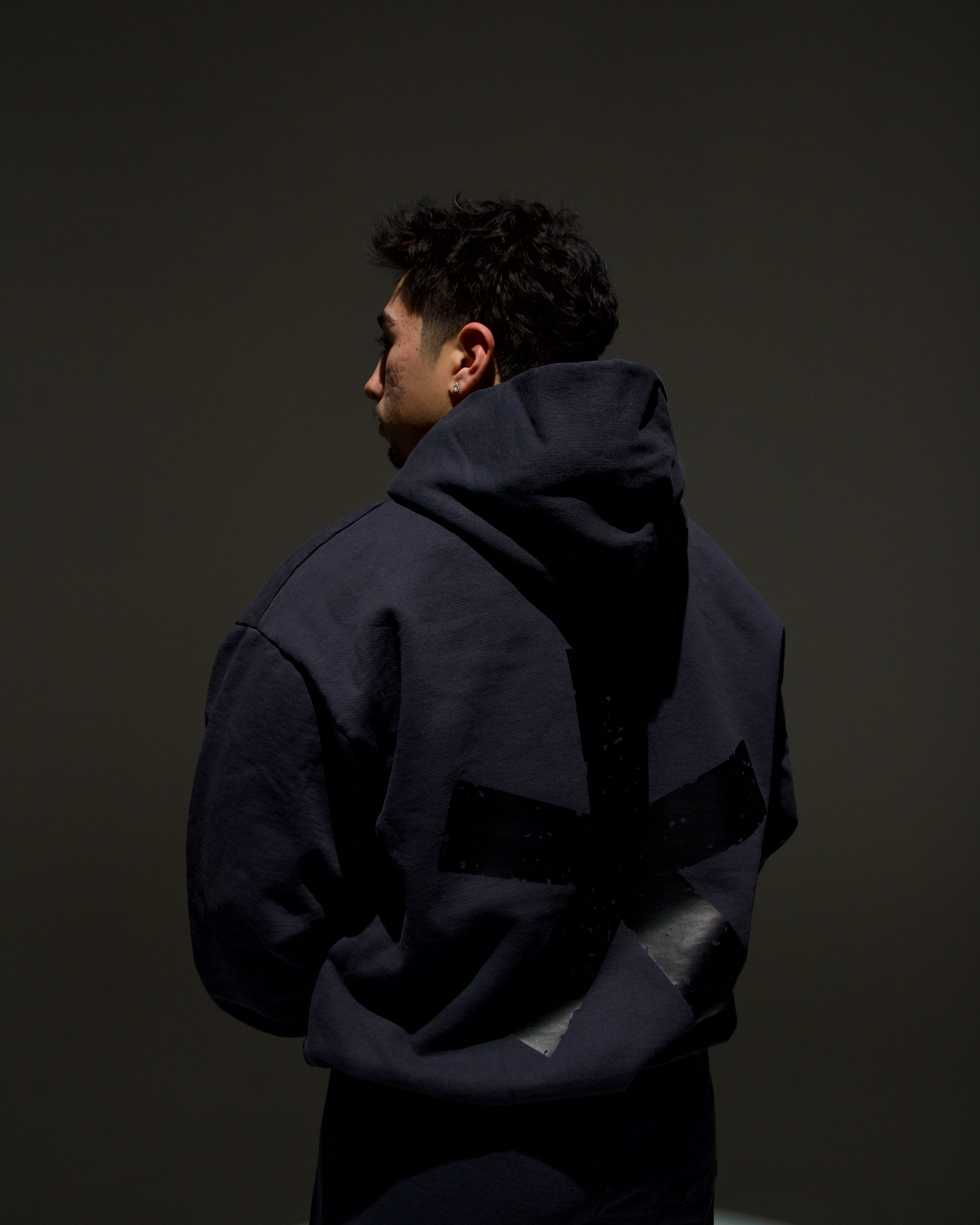 THE DISCONNECT HOODIE - DOLPHIN BLUE