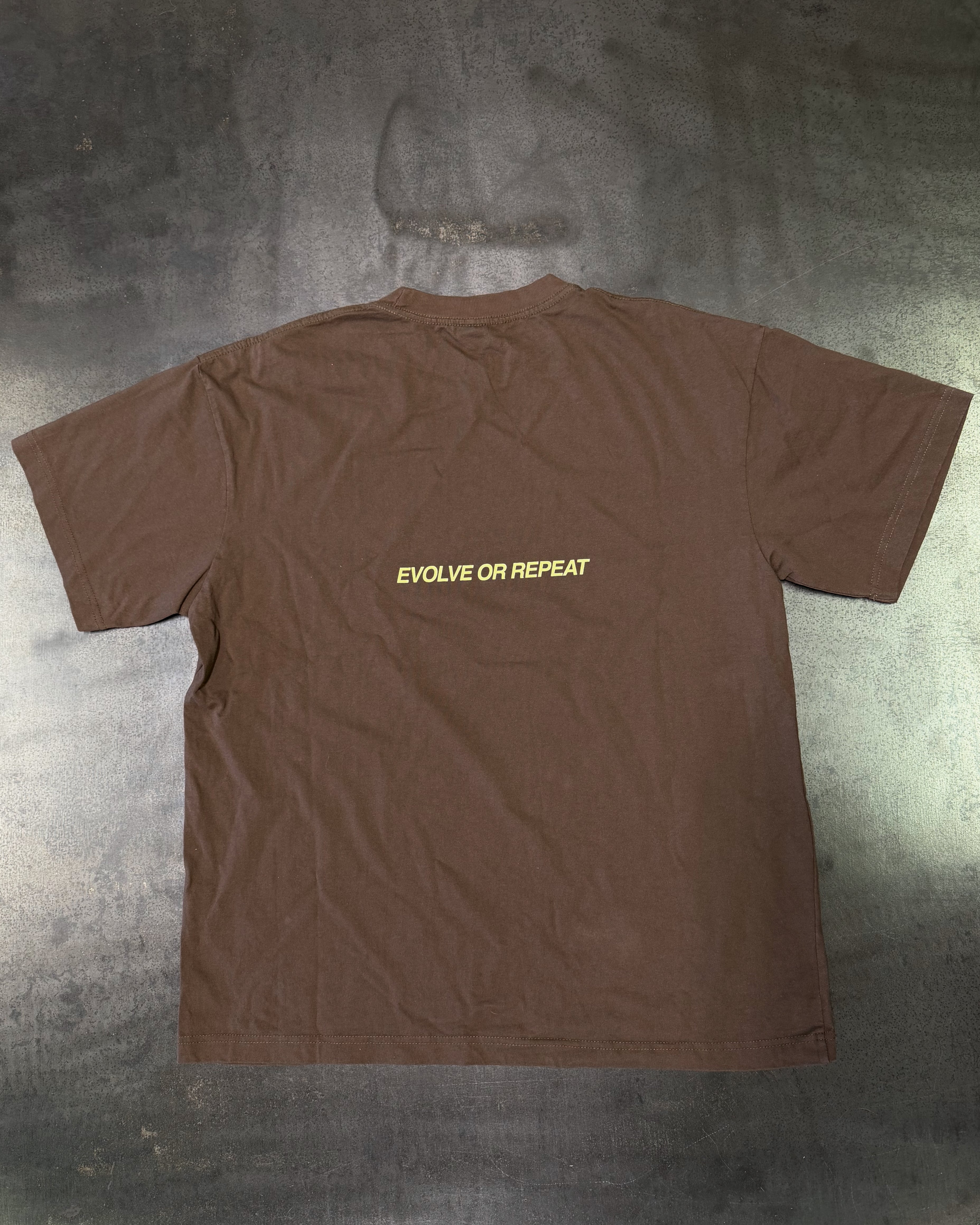 555UMMER TEE - BROWN