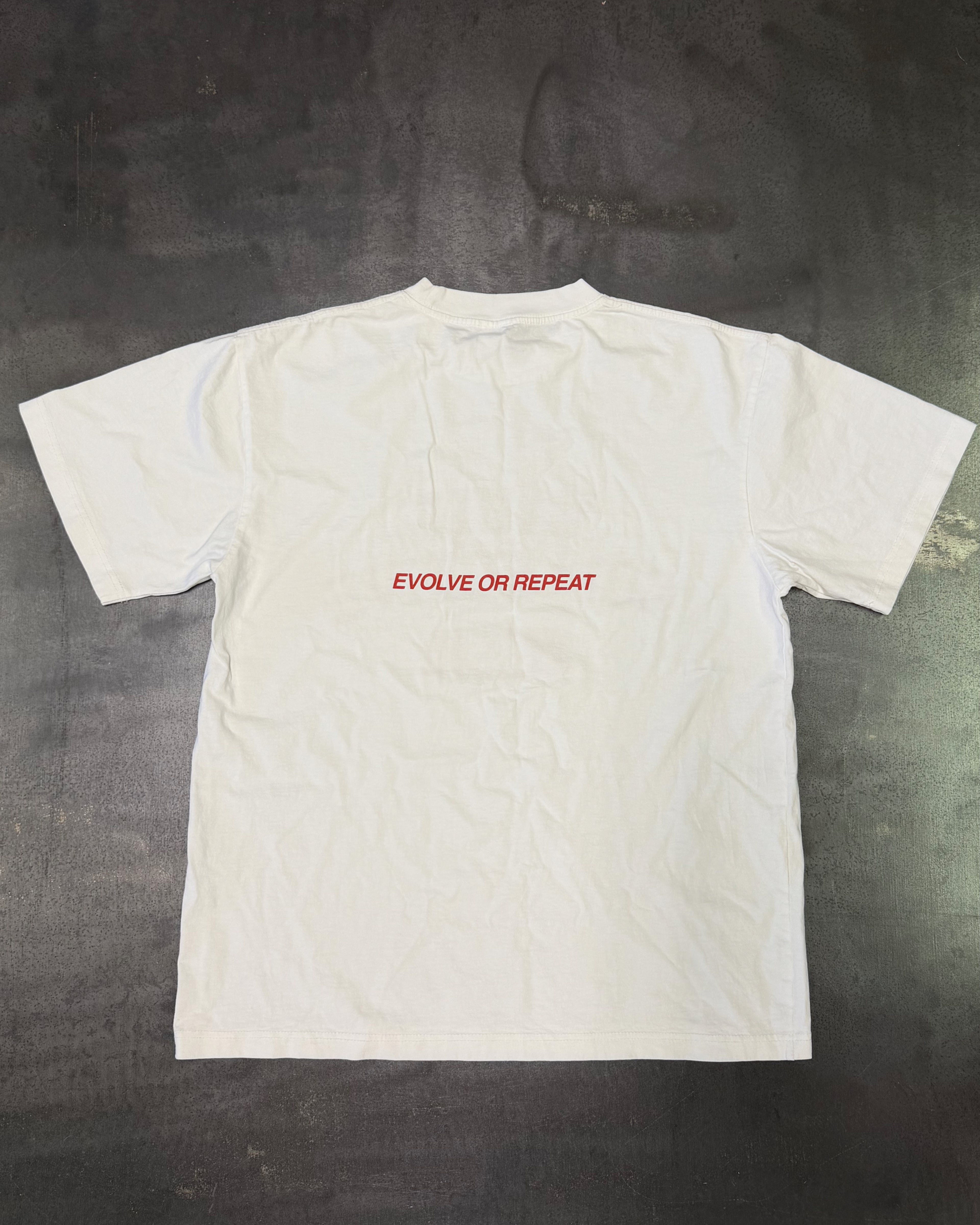 555UMMER TEE - WHITE