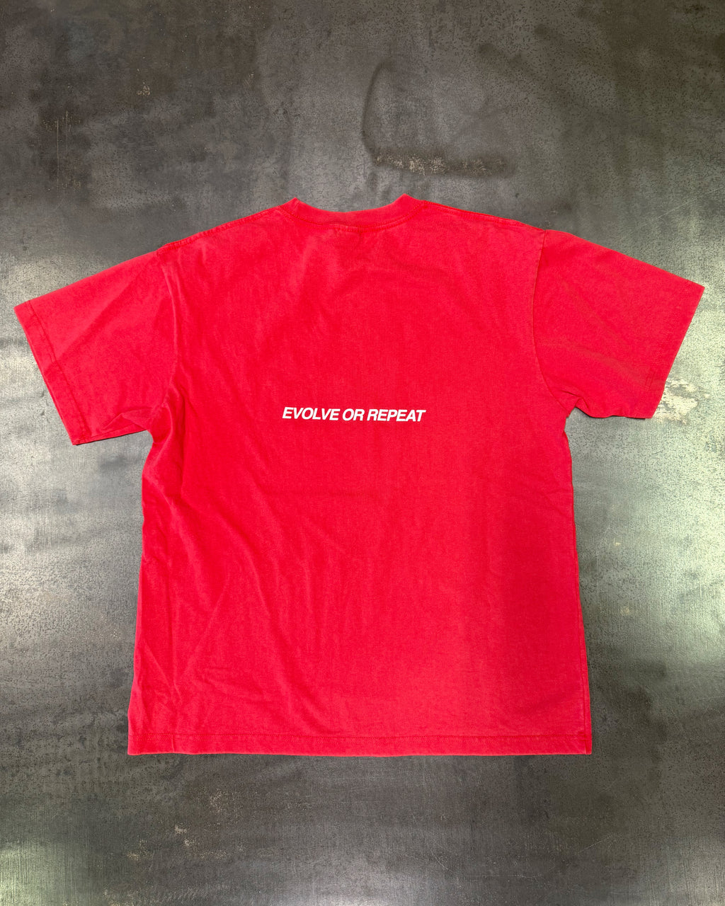 555UMMER TEE - RED