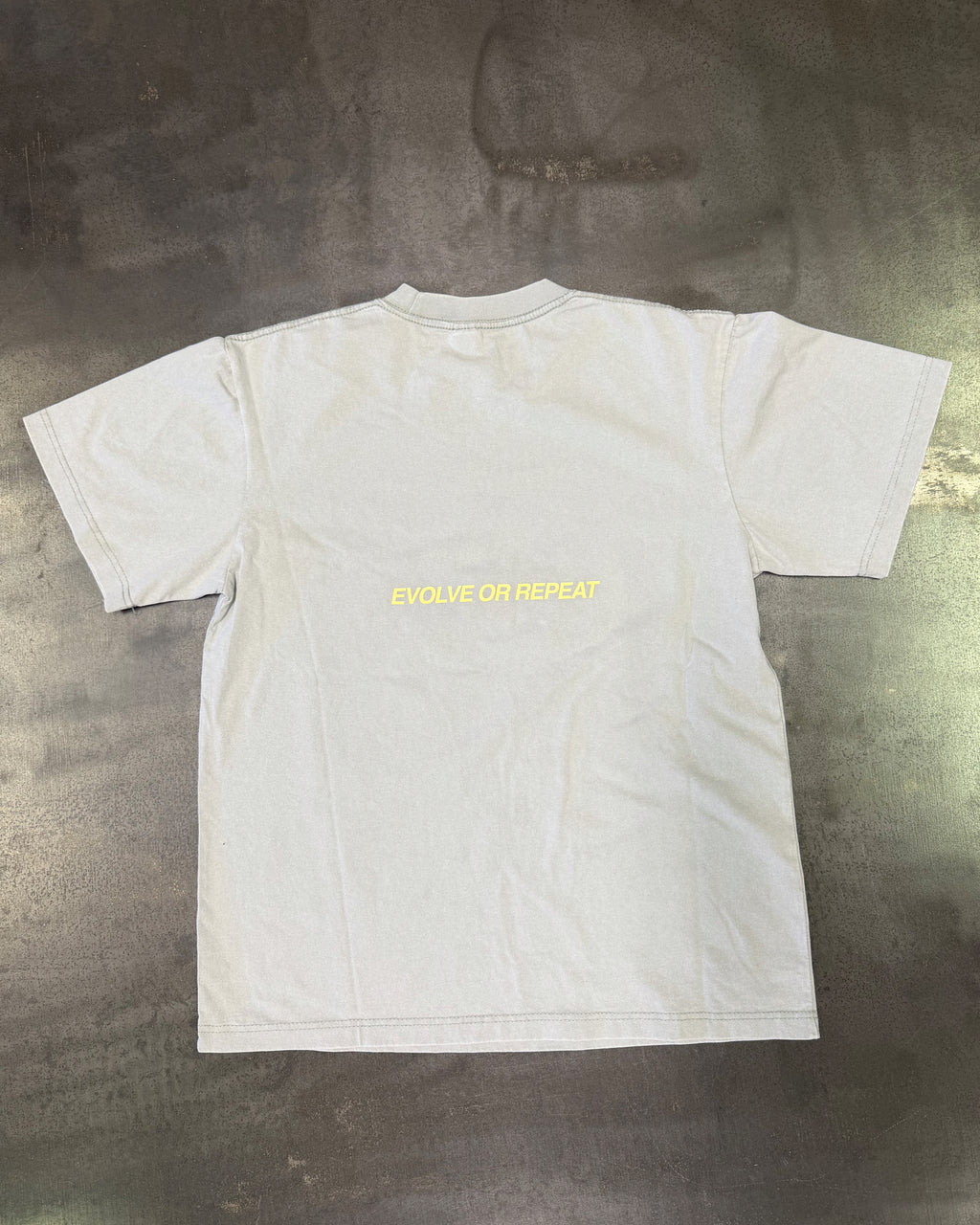 555UMMER TEE - GREY