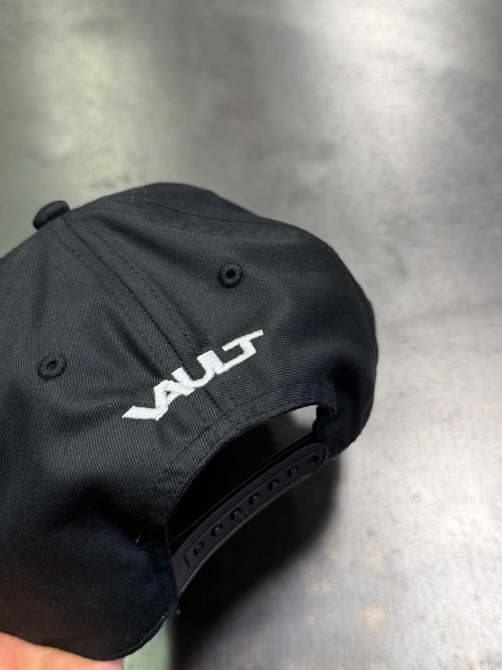 555UMMER HAT - BLACK