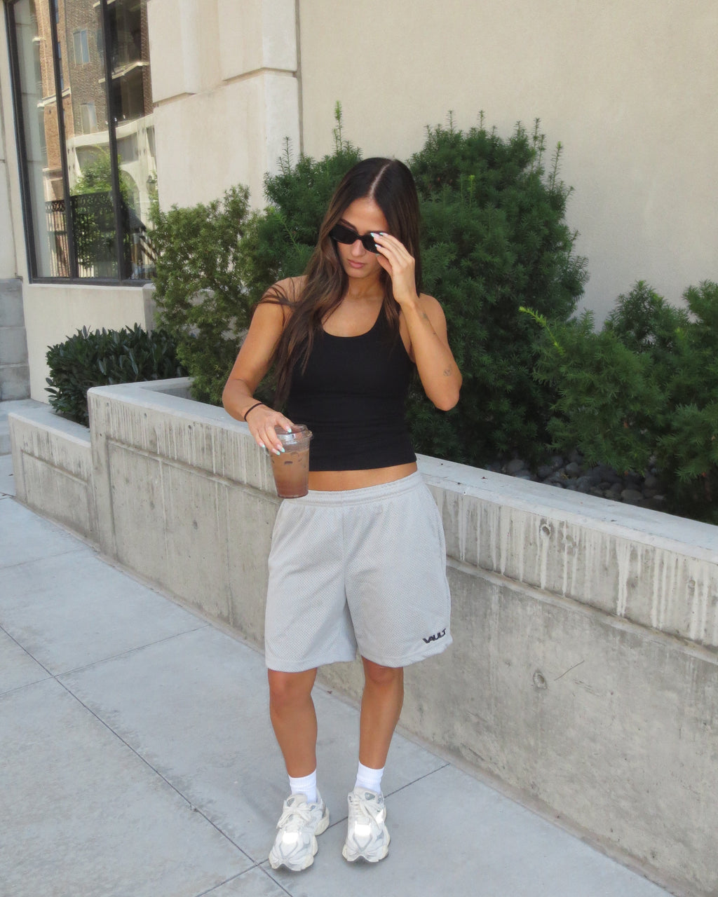 555UMMER MESH SHORT - GREY